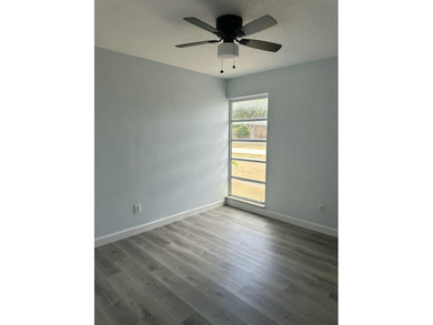 FIRST TIME HOME BUYER or GREAT RENTAL INVESTMENT POTENTIAL. This - photo 17