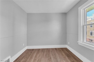 Fully renovated duplex offering modern updates, strong rental - photo 36
