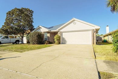 SUBDIVISION IS GREAT FOR THOSE LOOKING FOR A LOW MAINTENANCE - photo 2