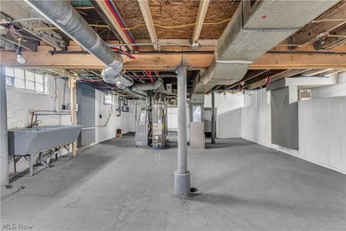 Fully renovated duplex offering modern updates, strong rental - photo 42