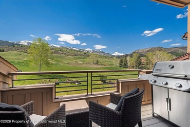 Experience the best of four-season mountain living in this - photo 4