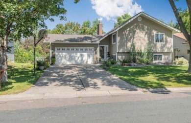 Lake Home Sale Pending in Maple Grove, Minnesota