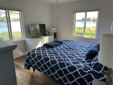 COMPLETLY Remodeled & Turnkey Adams Lake Cottage - photo 18