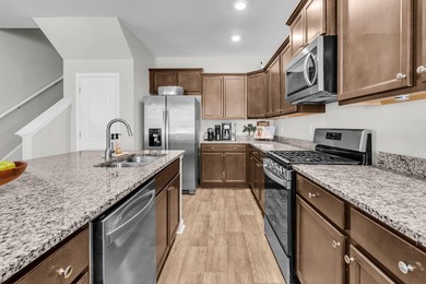 Welcome to 1879 Towne Street - an end-unit townhouse on a prime - photo 11