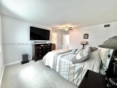 Beautifully Updated & Move-In Ready! Welcome to this spacious - photo 12