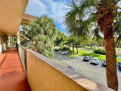 Beautifully Updated & Move-In Ready! Welcome to this spacious - photo 23