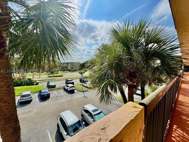 Beautifully Updated & Move-In Ready! Welcome to this spacious - photo 24