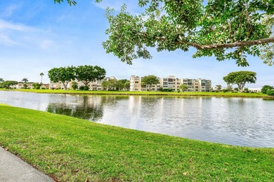 This impeccably maintained 2-bedroom, 2-bath condo with gorgeous - photo 27
