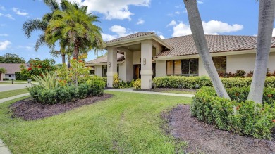 Lake Home For Sale in Boca Raton, Florida