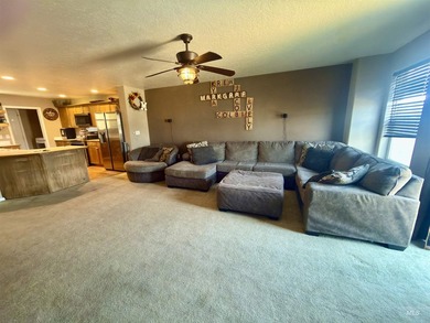 Discover the perfect blend of comfort, convenience, and - photo 7