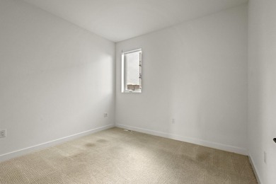 Welcome to Lakeshore Commons! This home is located in one of Oak - photo 12