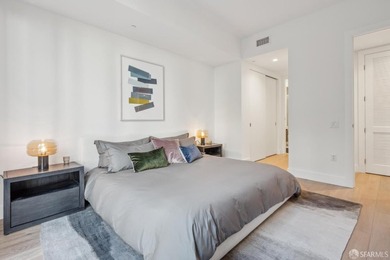 The Residences at Yerba Buena Island offer a rare opportunity to - photo 14