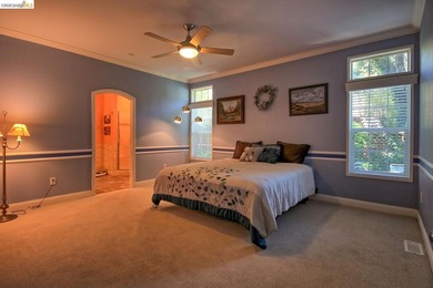 Welcome to this spectacular 6 year new 2-bedroom, 2-bathroom - photo 20