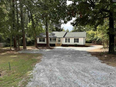 Lake Murray Home For Sale in Chapin South Carolina