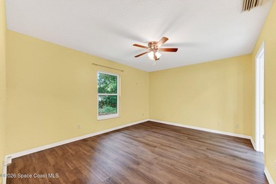 Welcome home to this well-maintained 3bed/2bath split-bedroom - photo 22