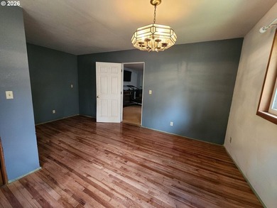 Come settle into this private creekfront homestead on 3 usable - photo 27