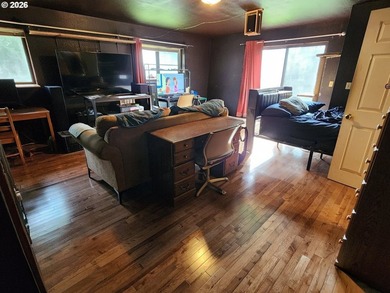 Come settle into this private creekfront homestead on 3 usable - photo 31
