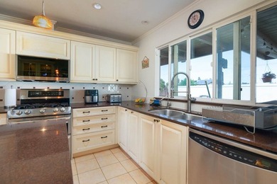 Welcome to this beautifully maintained 4-bedroom, 2.5-bath home - photo 2