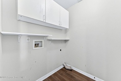 Welcome home to this well-maintained 3bed/2bath split-bedroom - photo 33