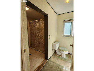 Come settle into this private creekfront homestead on 3 usable - photo 34