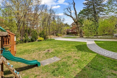 Welcome to this beautifully renovated GEM, This sun-drenched - photo 39