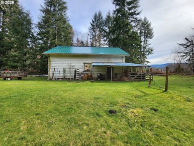 Come settle into this private creekfront homestead on 3 usable - photo 40