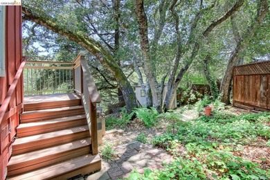 Welcome to this spectacular 6 year new 2-bedroom, 2-bathroom - photo 41