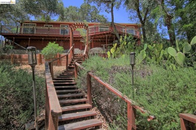 Welcome to this spectacular 6 year new 2-bedroom, 2-bathroom - photo 47