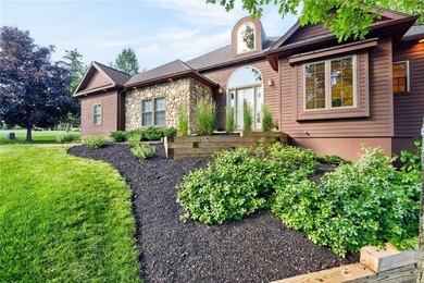 Resort-style living in the Finger Lakes awaits! Life in Bristol - photo 3