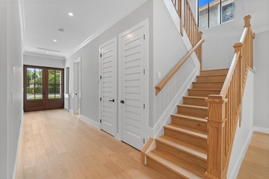 Experience sophisticated new coastal contemporary construction - photo 21