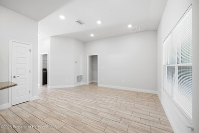 Thoughtfully designed and beautifully maintained, this 3-bedroom - photo 22