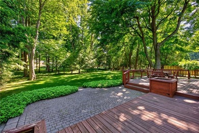 FIRST TIME ON THE MARKET - 1111 Everwild View is a beautiful - photo 24