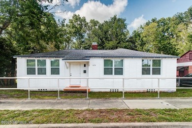 St. Johns River Home For Sale in Jacksonville Florida