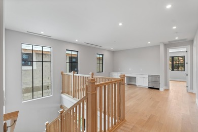 Experience sophisticated new coastal contemporary construction - photo 37