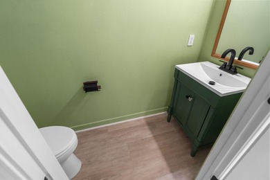 Welcome to 2543 NW 31st Court in Oakland Park, a beautifully - photo 15