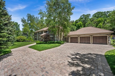 Experience the renewed appeal of this magnificent gated Holladay - photo 19