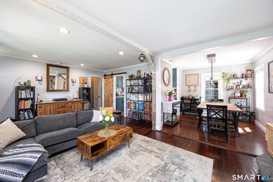 Move right into this beautifully remodeled 2-3 bedroom ranch in - photo 10