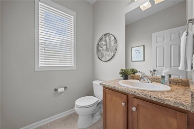 PRISTINE CONTEMPORARY COLONIAL ON A QUIET INTERIOR LOOP STREET! - photo 24