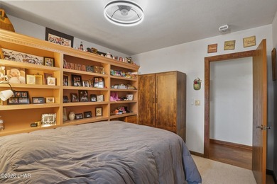 Full of personality, charm and warmth! This beautifully updated - photo 32
