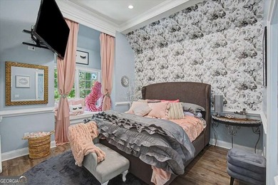 Welcome to 106 Gold Leaf Court - a stunning all-brick estate - photo 33