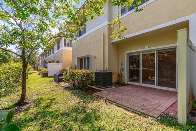 Welcome to 2543 NW 31st Court in Oakland Park, a beautifully - photo 37