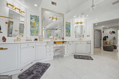 Welcome to 106 Gold Leaf Court - a stunning all-brick estate - photo 44