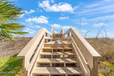 Discover the serenity of the ocean in this tranquil, luxurious - photo 50