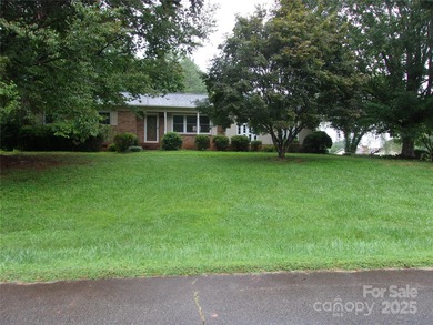 Lake Norman Home For Sale in Statesville North Carolina