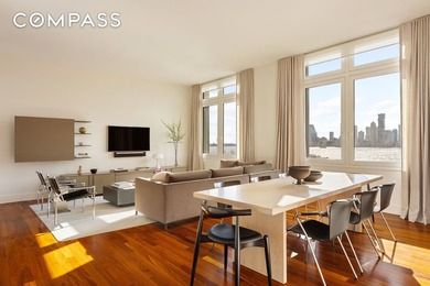 Perfectly positioned in Ultra-Prime Tribeca, alongside 67 and 70 - photo 2