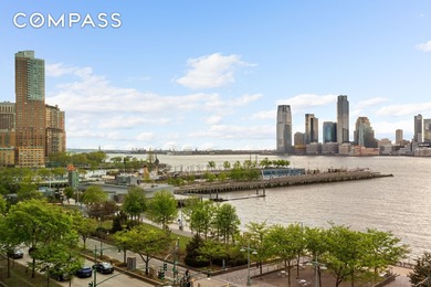 Perfectly positioned in Ultra-Prime Tribeca, alongside 67 and 70 - photo 4