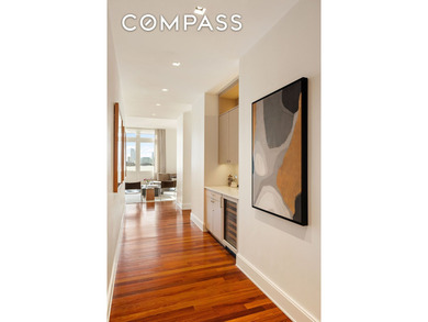 Perfectly positioned in Ultra-Prime Tribeca, alongside 67 and 70 - photo 7