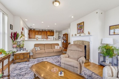 Enjoy lakefront living in the sought-after Park Shore - photo 12