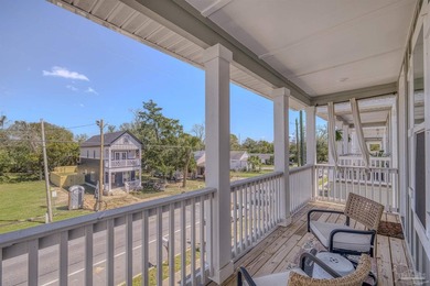 Welcome to 921 W Jackson St, a beautiful move-in ready home - photo 50