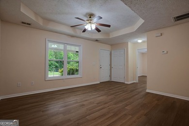 Enjoy peaceful country living with the convenience of nearby - photo 13